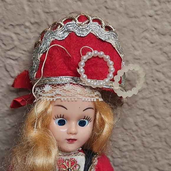 Vintage Dolls Brides of All Nations Norway Madame Alexander Swedish FOR PARTS - Picture 15 of 15